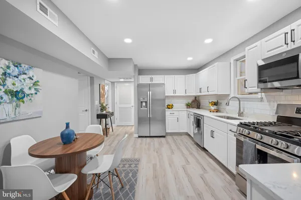 $419,000 | 2 River Place, Pennsville, NJ 08070