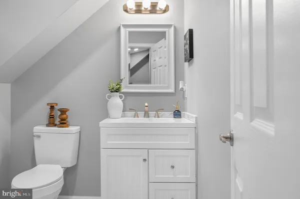 $419,000 | 2 River Place, Pennsville, NJ 08070