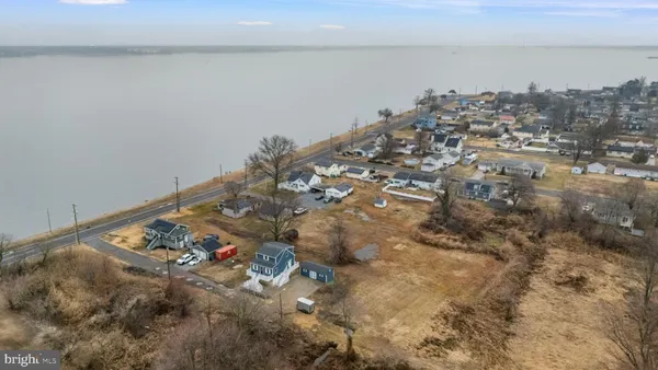 $419,000 | 2 River Place, Pennsville, NJ 08070