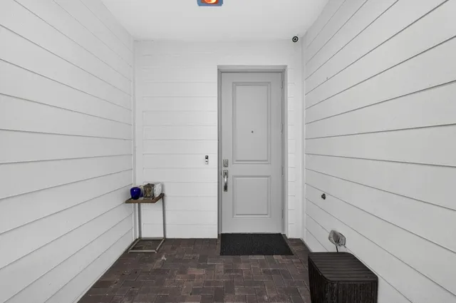 a view of a walk in closet