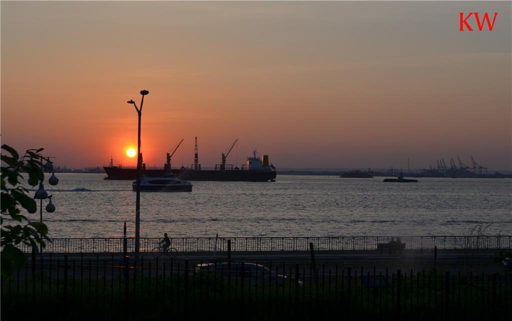 7401 Shore Road, Unit 3A Brooklyn, NY 11209 - Photo 23 of 31