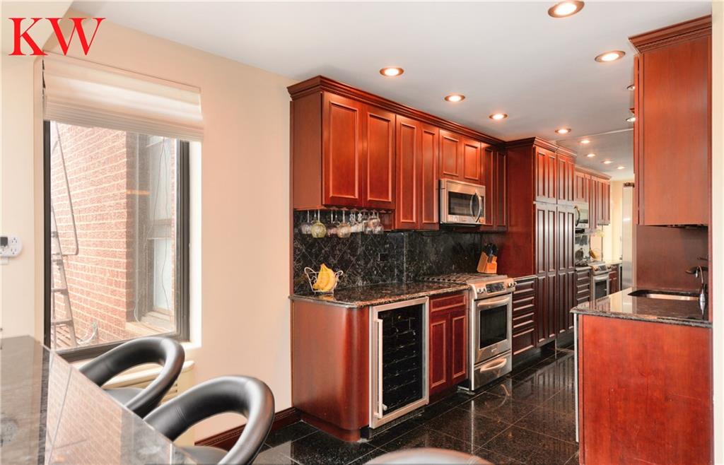 7401 Shore Road, Unit 3A Brooklyn, NY 11209 - Photo 8 of 31