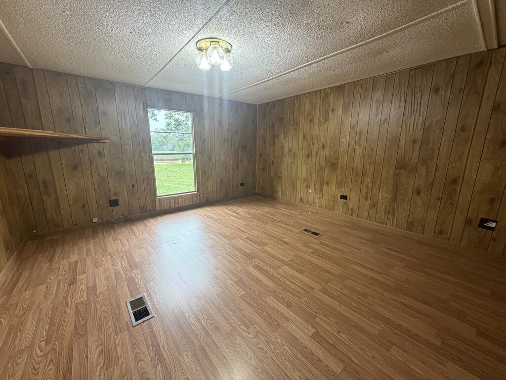 45 Connell Road Nashville, GA 31639 - Photo 7 of 18 Gallery Image 7