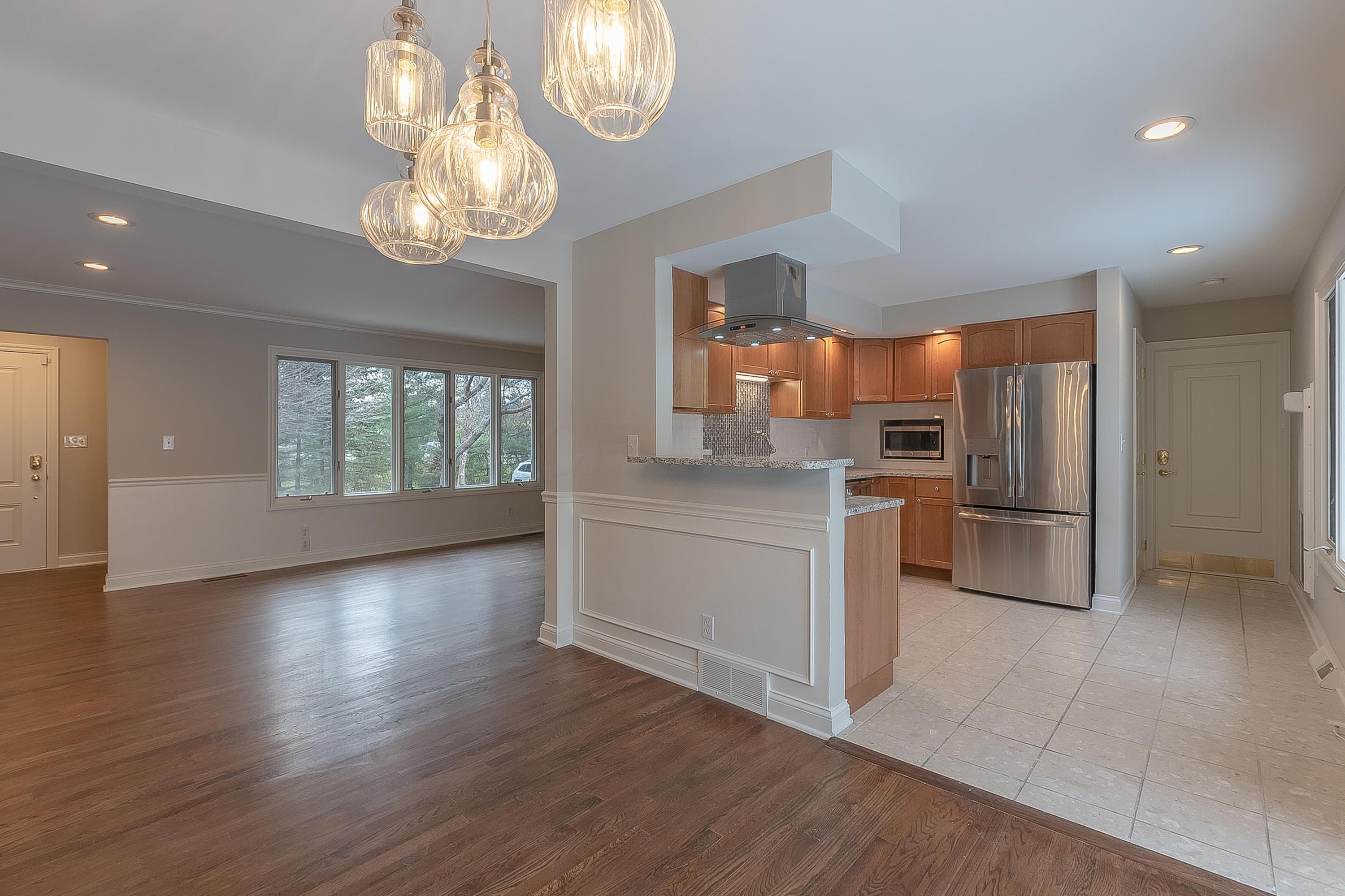 6924 Worthington Road Westerville, OH 43082 - Photo 1 of 39