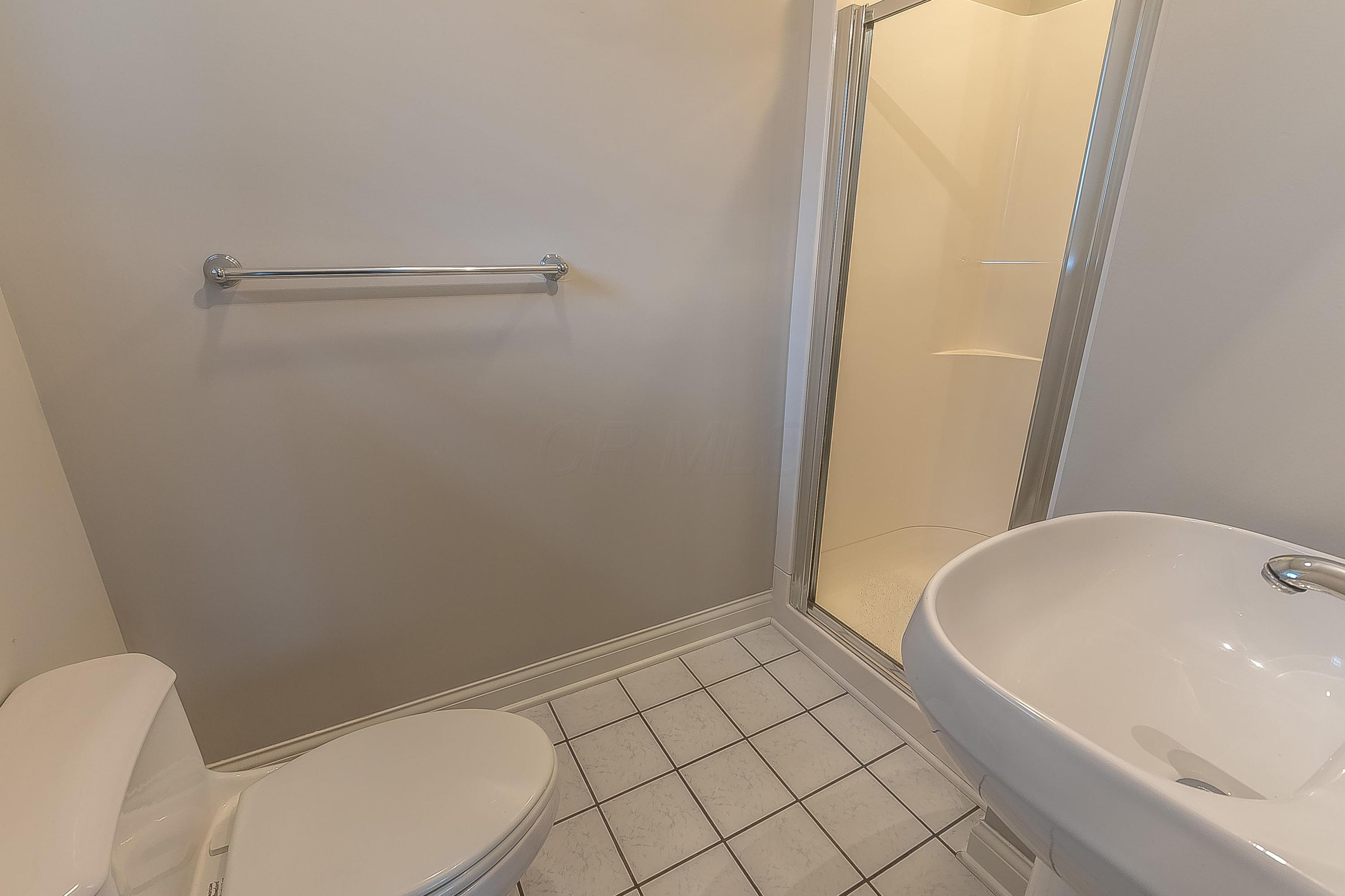 6924 Worthington Road Westerville, OH 43082 - Photo 24 of 39