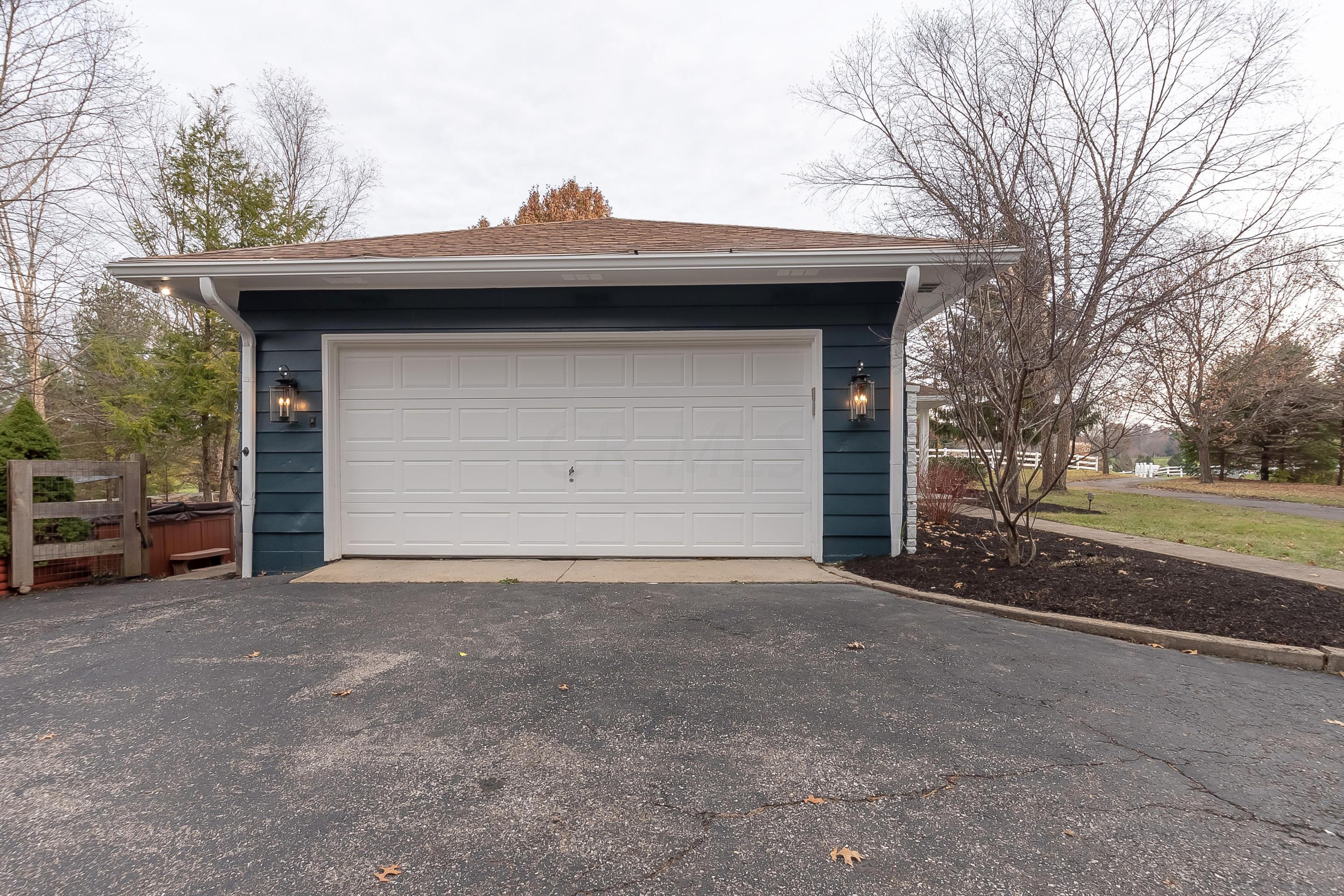 6924 Worthington Road Westerville, OH 43082 - Photo 32 of 39