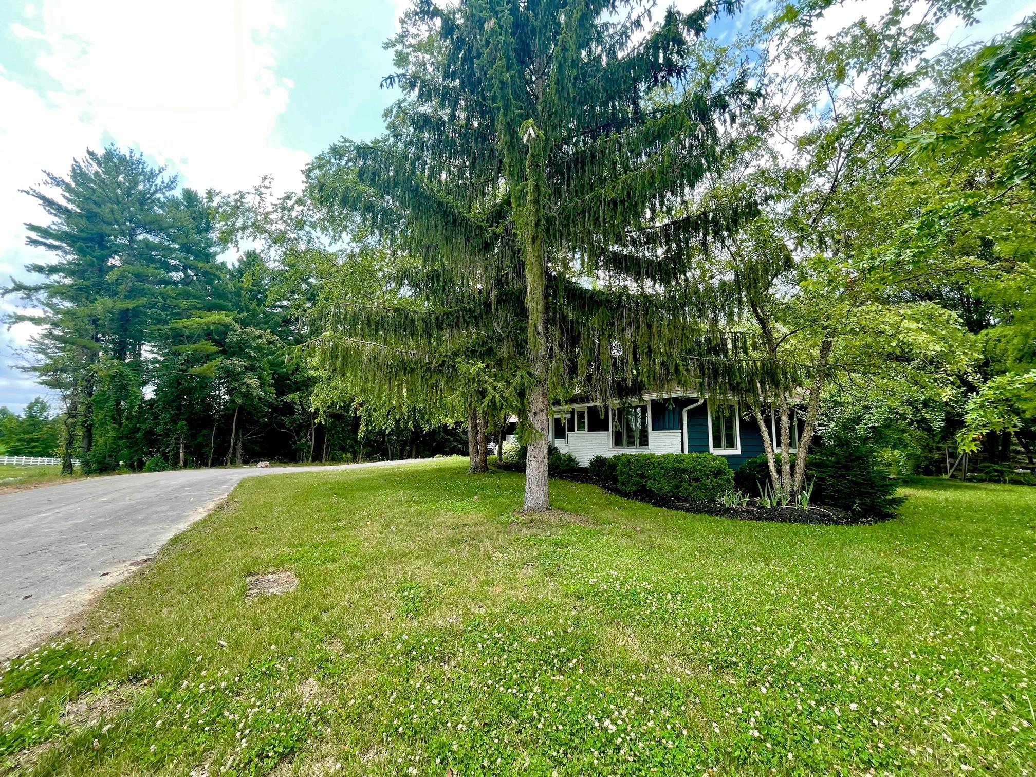 6924 Worthington Road Westerville, OH 43082 - Photo 4 of 39