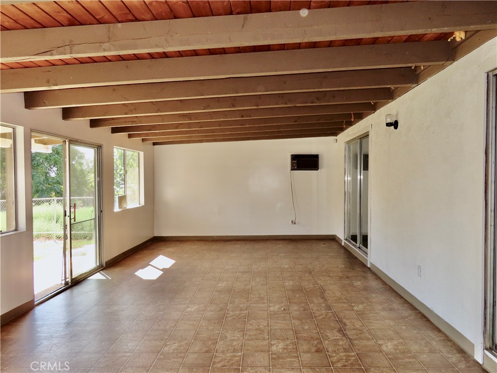 6149 La Sierra Avenue Riverside, CA 92505 - Photo 25 of 37 a view of an empty room with a window