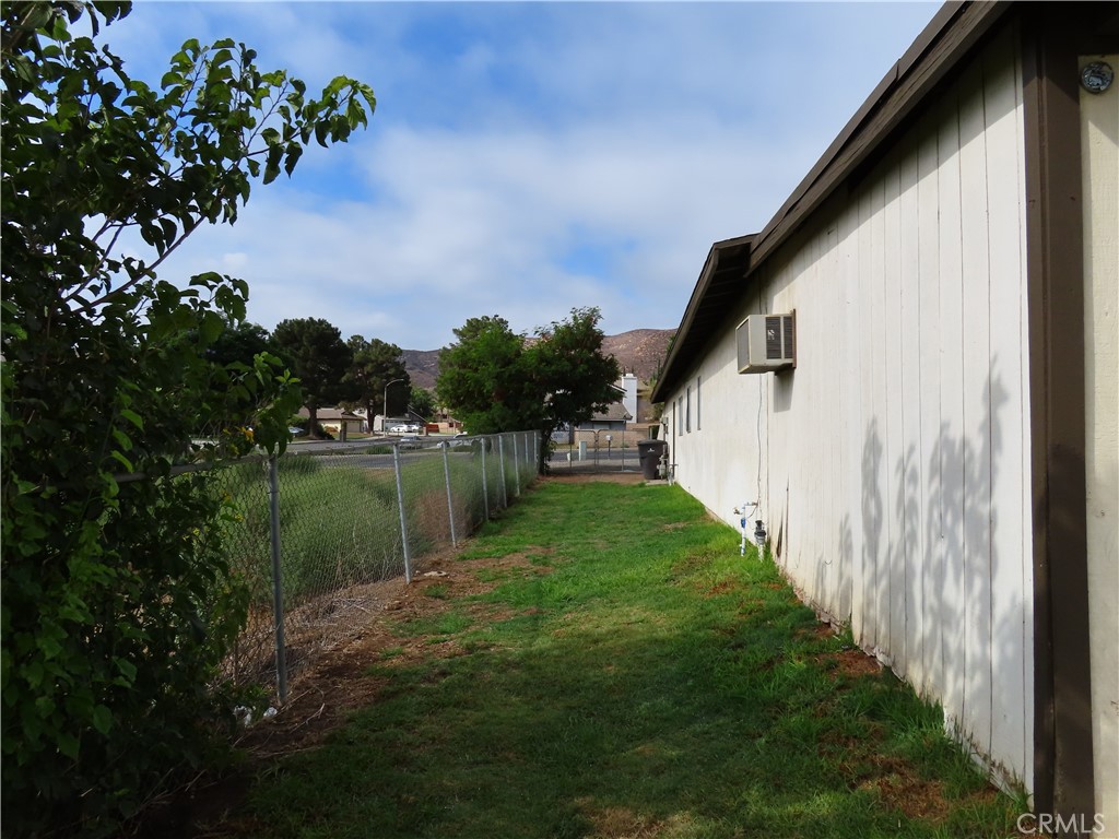 6149 La Sierra Avenue Riverside, CA 92505 - Photo 30 of 37 a view of a garden from a balcony