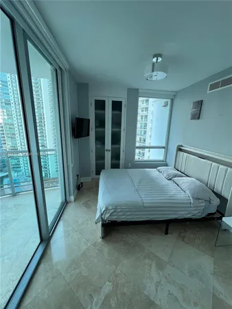 $3,400 | 350 South Miami Avenue, Unit 2714, Miami, FL 33130