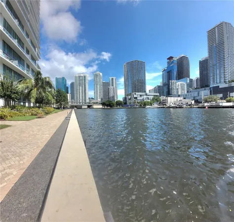 $3,400 | 350 South Miami Avenue, Unit 2714, Miami, FL 33130
