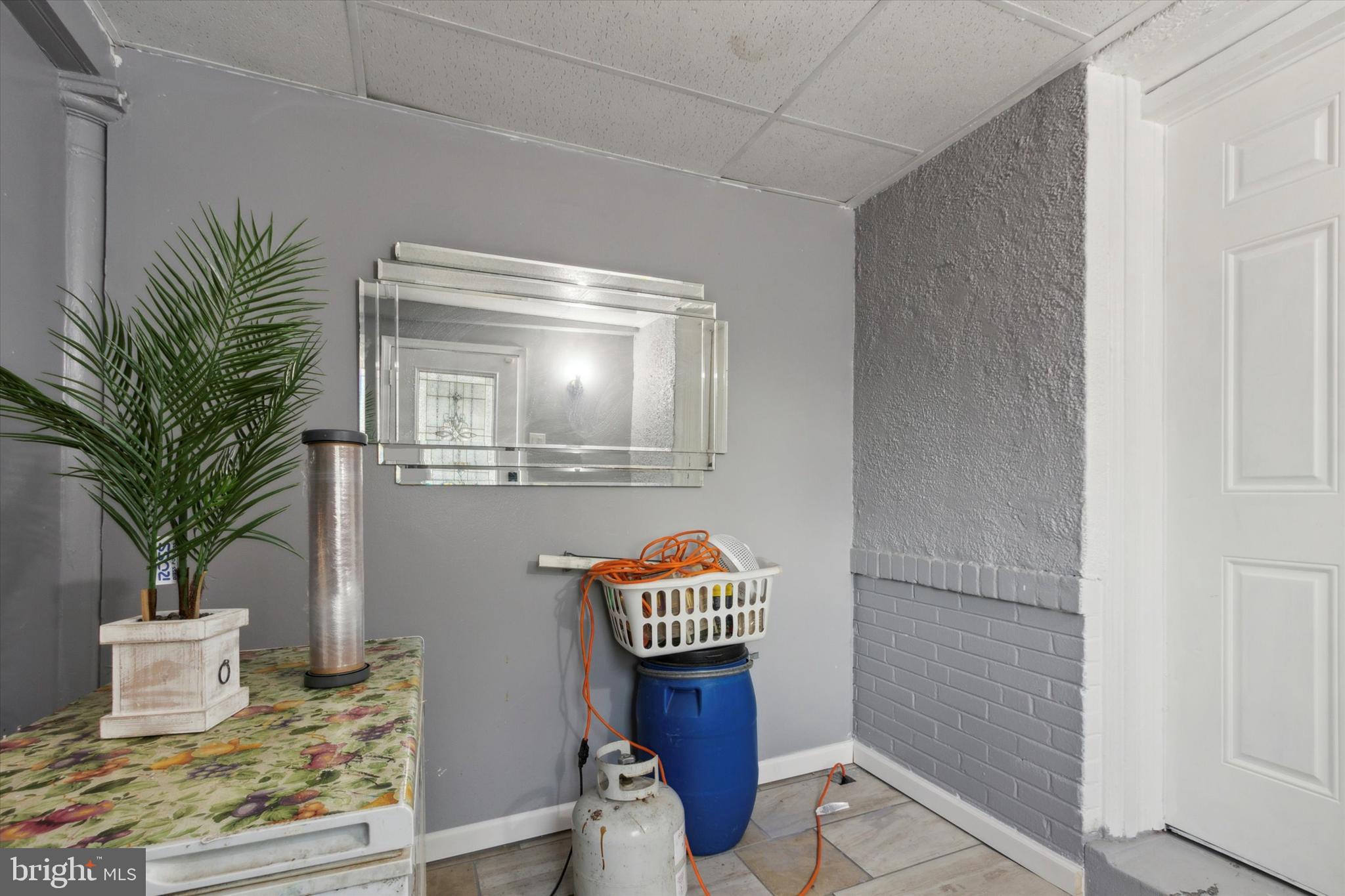 7177 Radbourne Road Upper Darby, PA 19082 - Photo 8 of 15