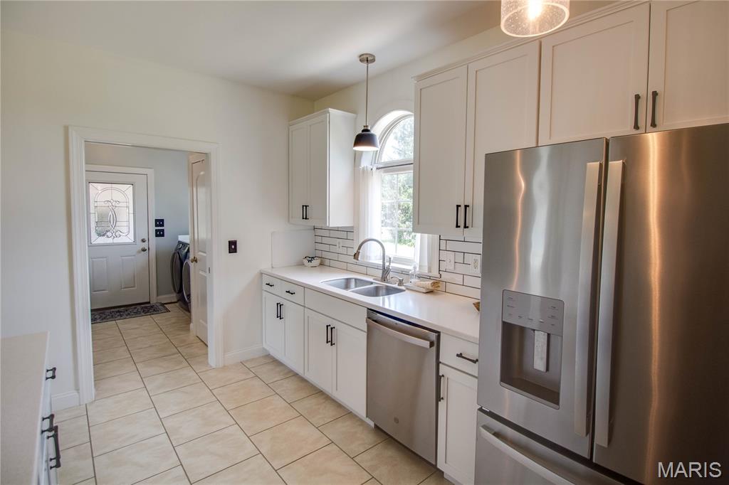 7721 Walsh Road Godfrey, IL 62035 - Photo 31 of 59 Gallery Image 31