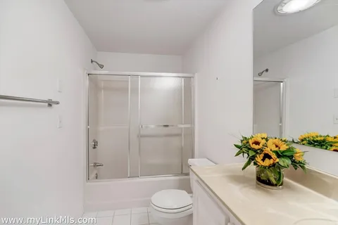 $1,750,000 | 39 Iron Hill Road, Oak Bluffs, MA 02557