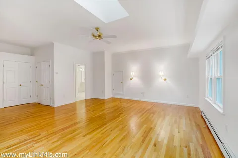 $1,750,000 | 39 Iron Hill Road, Oak Bluffs, MA 02557