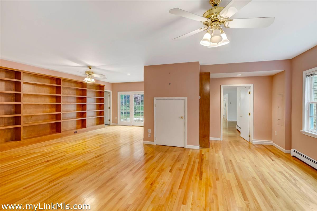 39 Iron Hill Road Oak Bluffs, MA 02557 - Photo 35 of 48