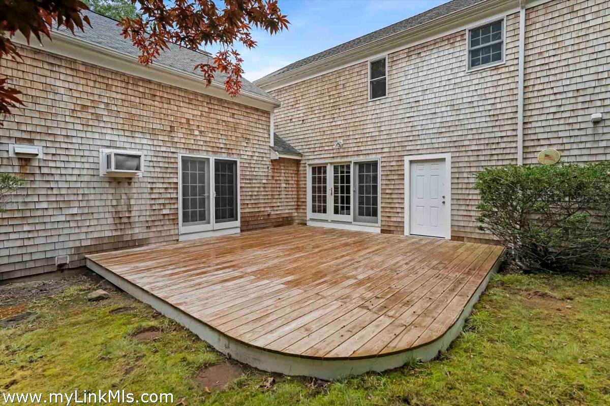 39 Iron Hill Road Oak Bluffs, MA 02557 - Photo 36 of 48