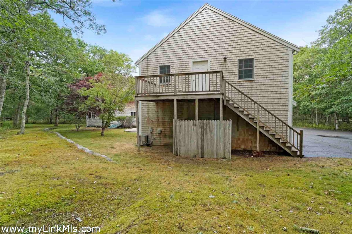 39 Iron Hill Road Oak Bluffs, MA 02557 - Photo 39 of 48