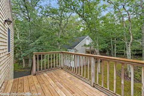 $1,750,000 | 39 Iron Hill Road, Oak Bluffs, MA 02557