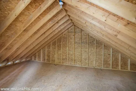 $1,750,000 | 39 Iron Hill Road, Oak Bluffs, MA 02557