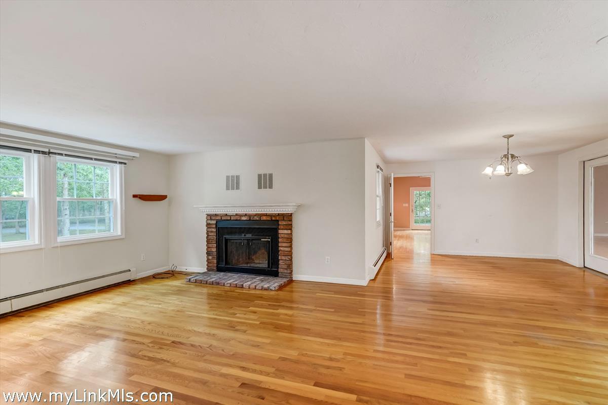 39 Iron Hill Road Oak Bluffs, MA 02557 - Photo 6 of 48