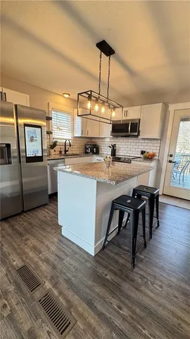 $255,000 | 805 Britany Drive, Warrensburg, MO 64093