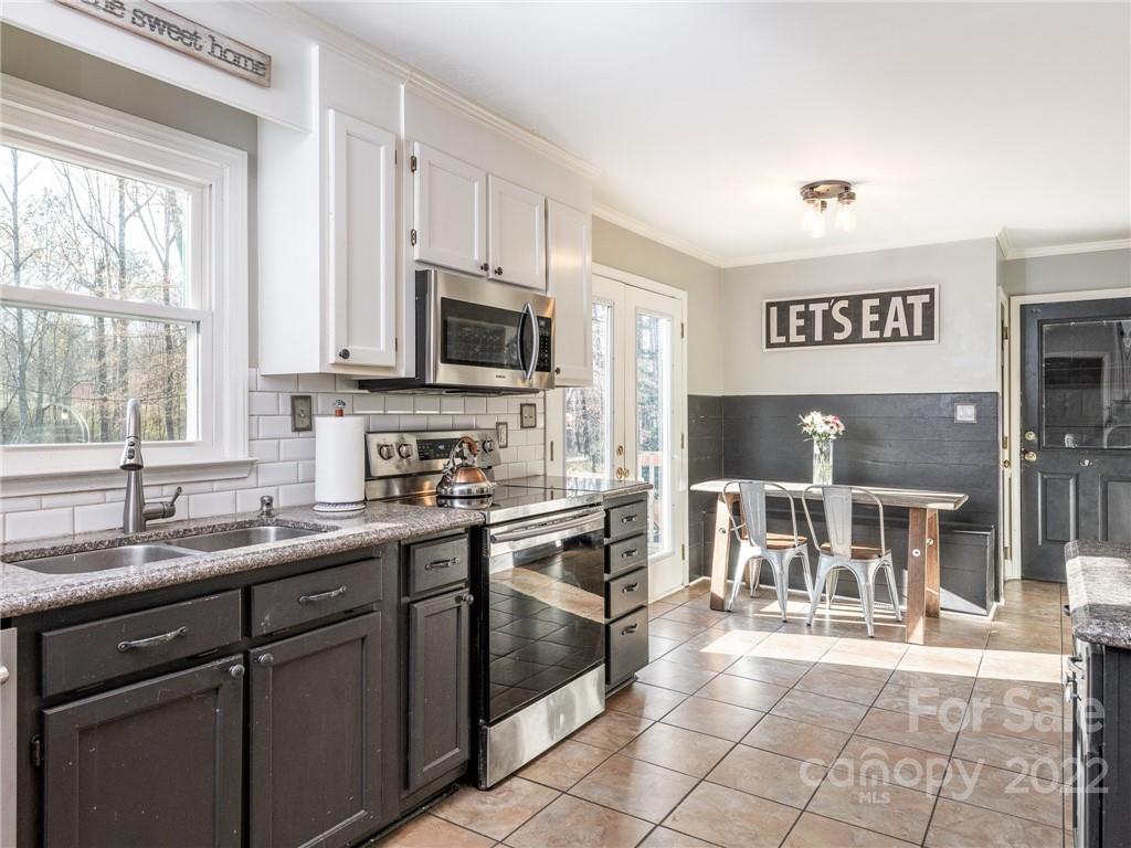 5211 Fowler Farm Road Mint Hill, NC 28227 - Photo 8 of 42 Gallery Image 8