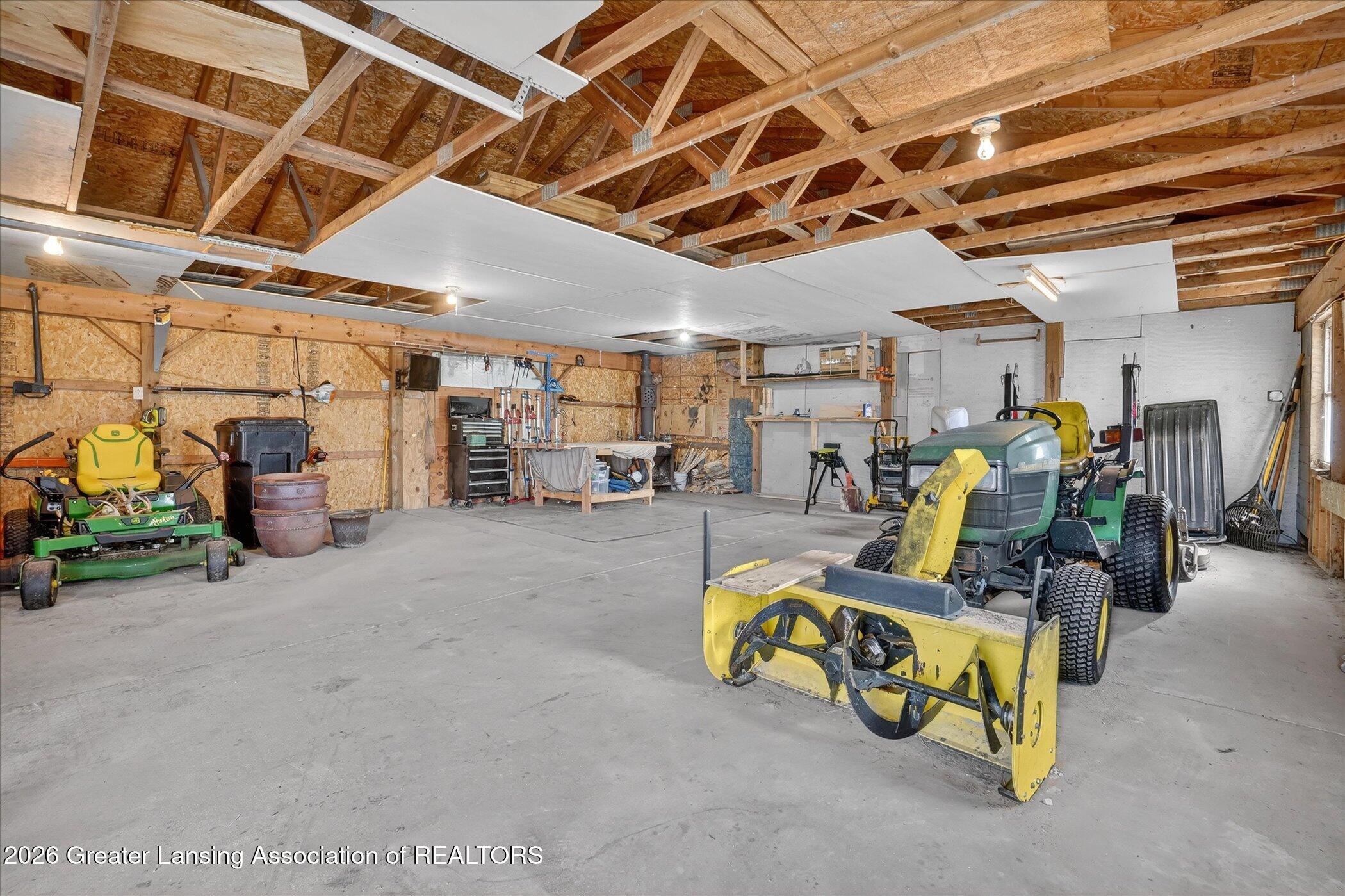860 Gaiser Road Owosso, MI 48867 - Photo 47 of 66 47-869-Gaiser-Rd-WindowStill-Photography
