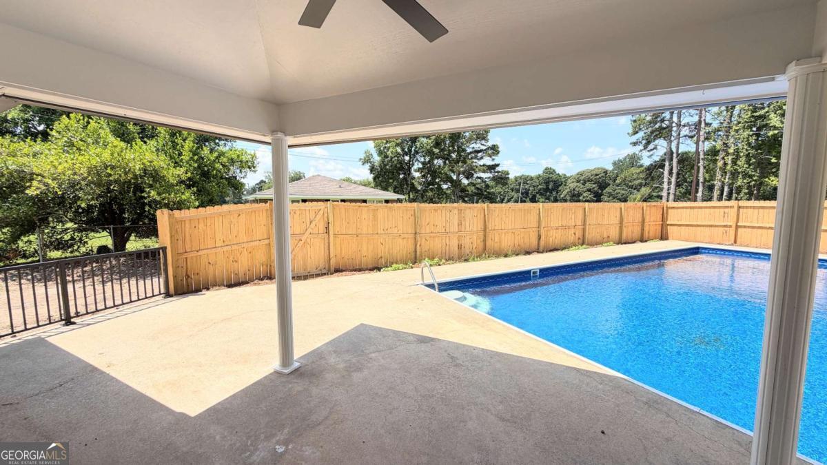 1395 Doublehead Road Roanoke, AL 36274 - Photo 36 of 61