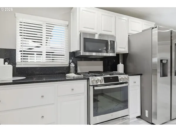 $665,000 | 1271 Arcadia Drive, Eugene, OR 97401