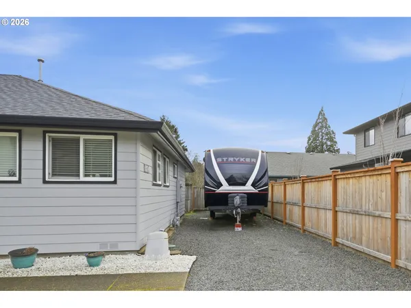 $665,000 | 1271 Arcadia Drive, Eugene, OR 97401