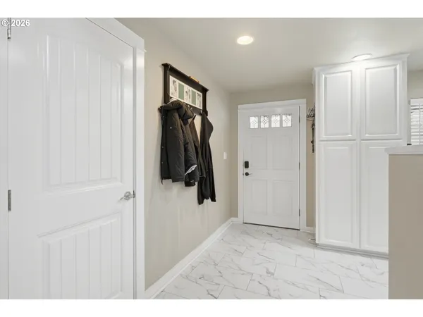 $665,000 | 1271 Arcadia Drive, Eugene, OR 97401