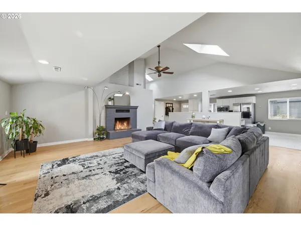 $665,000 | 1271 Arcadia Drive, Eugene, OR 97401