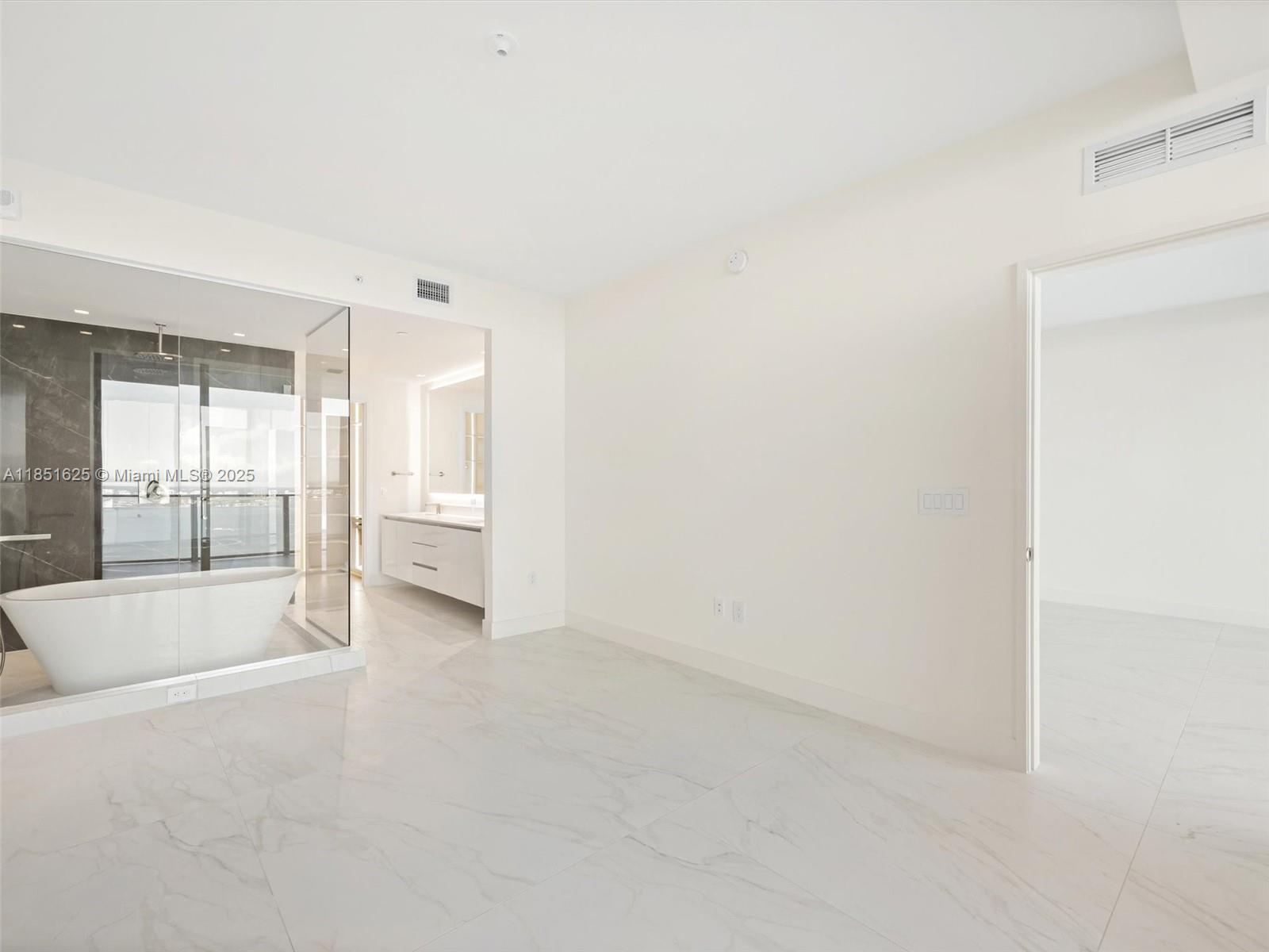 700 Northeast 24th Street, Unit 4305 Miami, FL 33137 - Photo 14 of 54 a view of an empty room