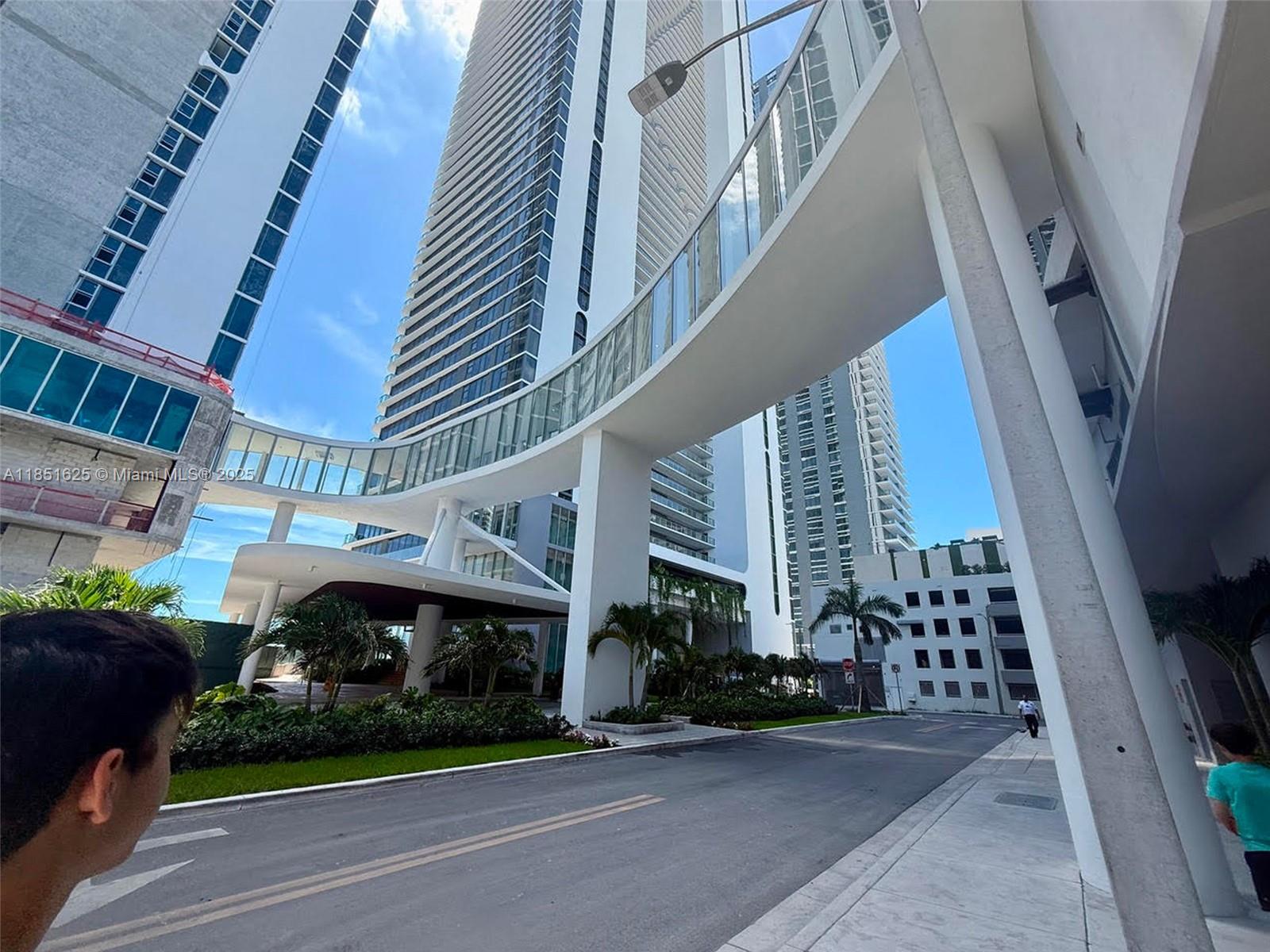 700 Northeast 24th Street, Unit 4305 Miami, FL 33137 - Photo 51 of 54 a view of entryway front of building