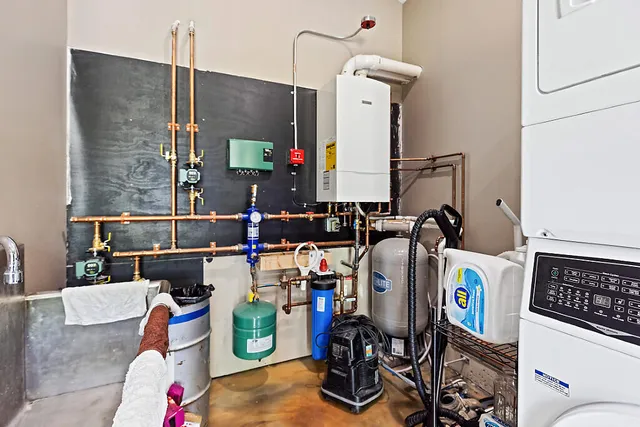 $800,000 | 167 House) Town Farm Road, North Anson, ME 04958