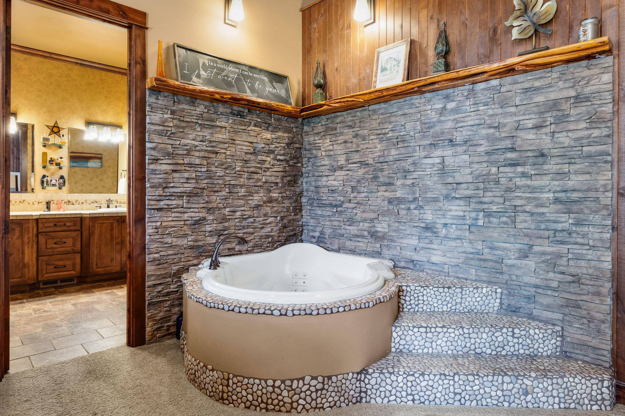 1144 Highland View Loop Redmond, OR 97756 - Photo 23 of 69 a bathroom with a bathtub and shower
