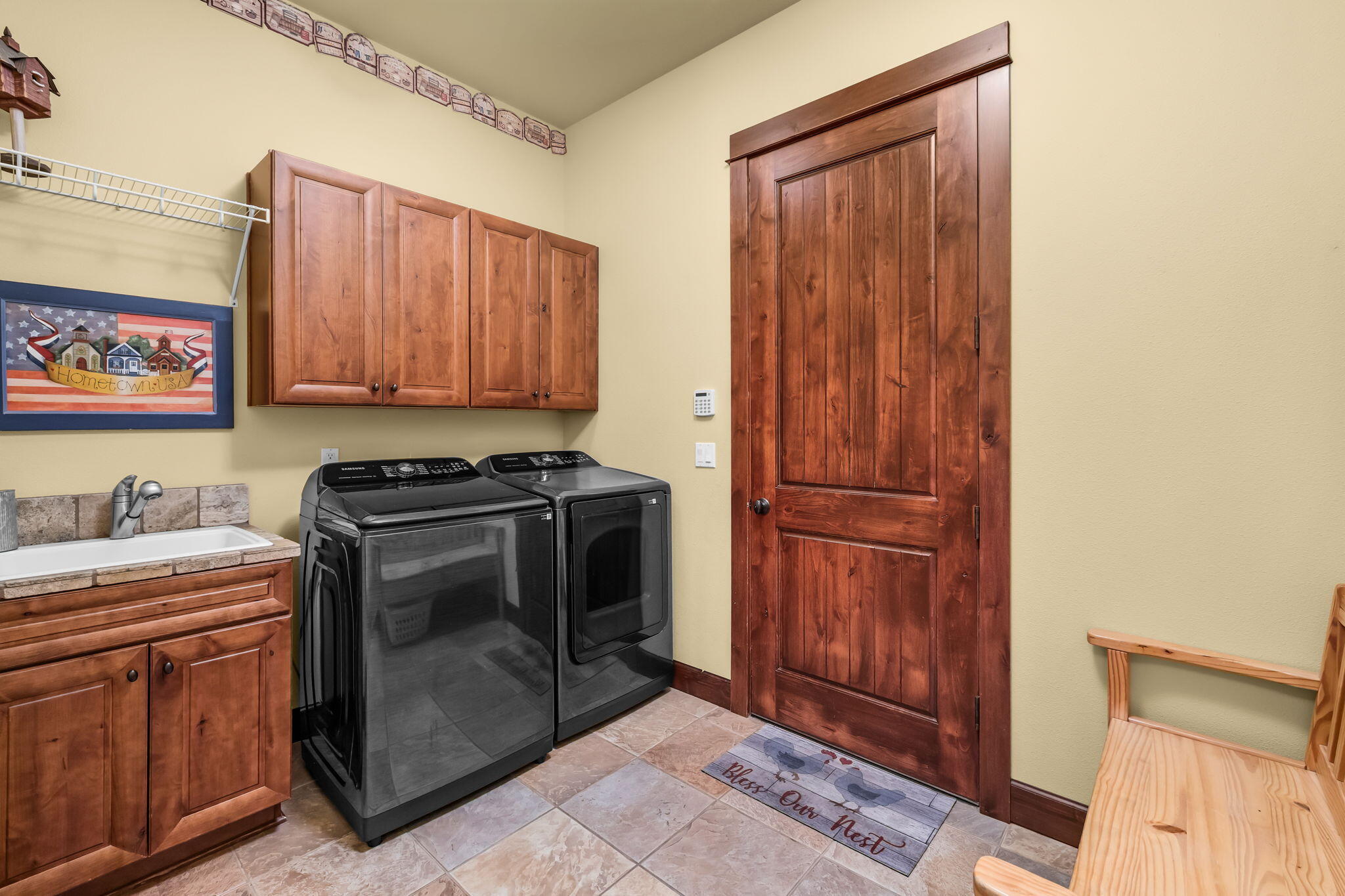 1144 Highland View Loop Redmond, OR 97756 - Photo 30 of 69 a kitchen with granite countertop cabinets and steel stainless steel appliances