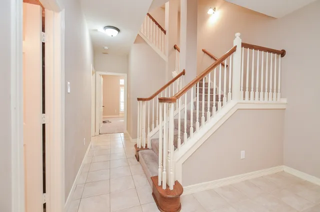 $4,200 | 227 McGowen Street, Houston, TX 77006