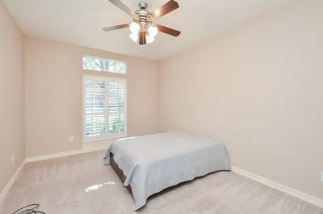 $4,200 | 227 McGowen Street, Houston, TX 77006