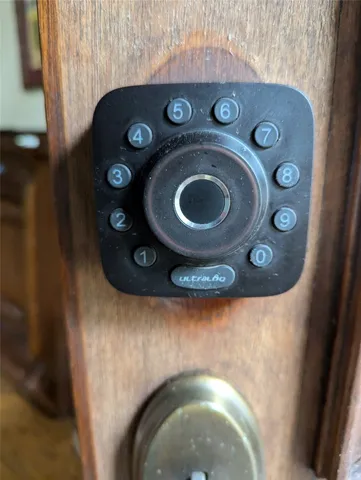 $4,200 | 227 McGowen Street, Houston, TX 77006