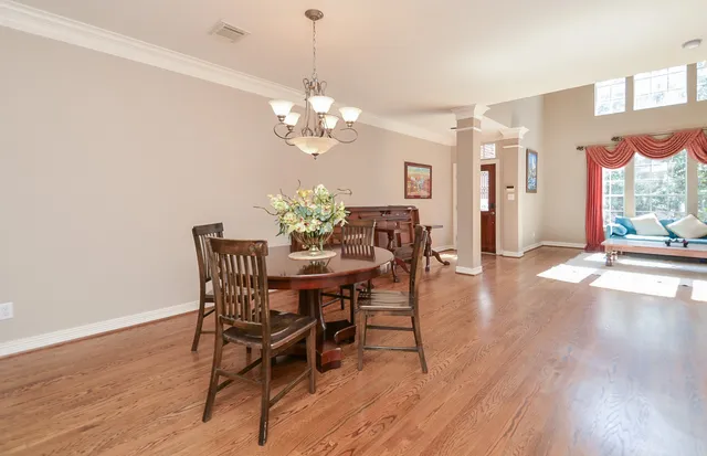 $4,200 | 227 McGowen Street, Houston, TX 77006