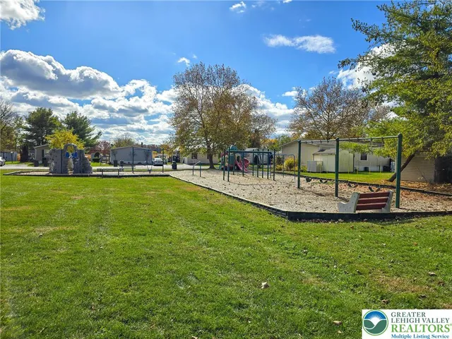 $75,000 | 190 Greenbriar Drive South, Bath, PA 18014