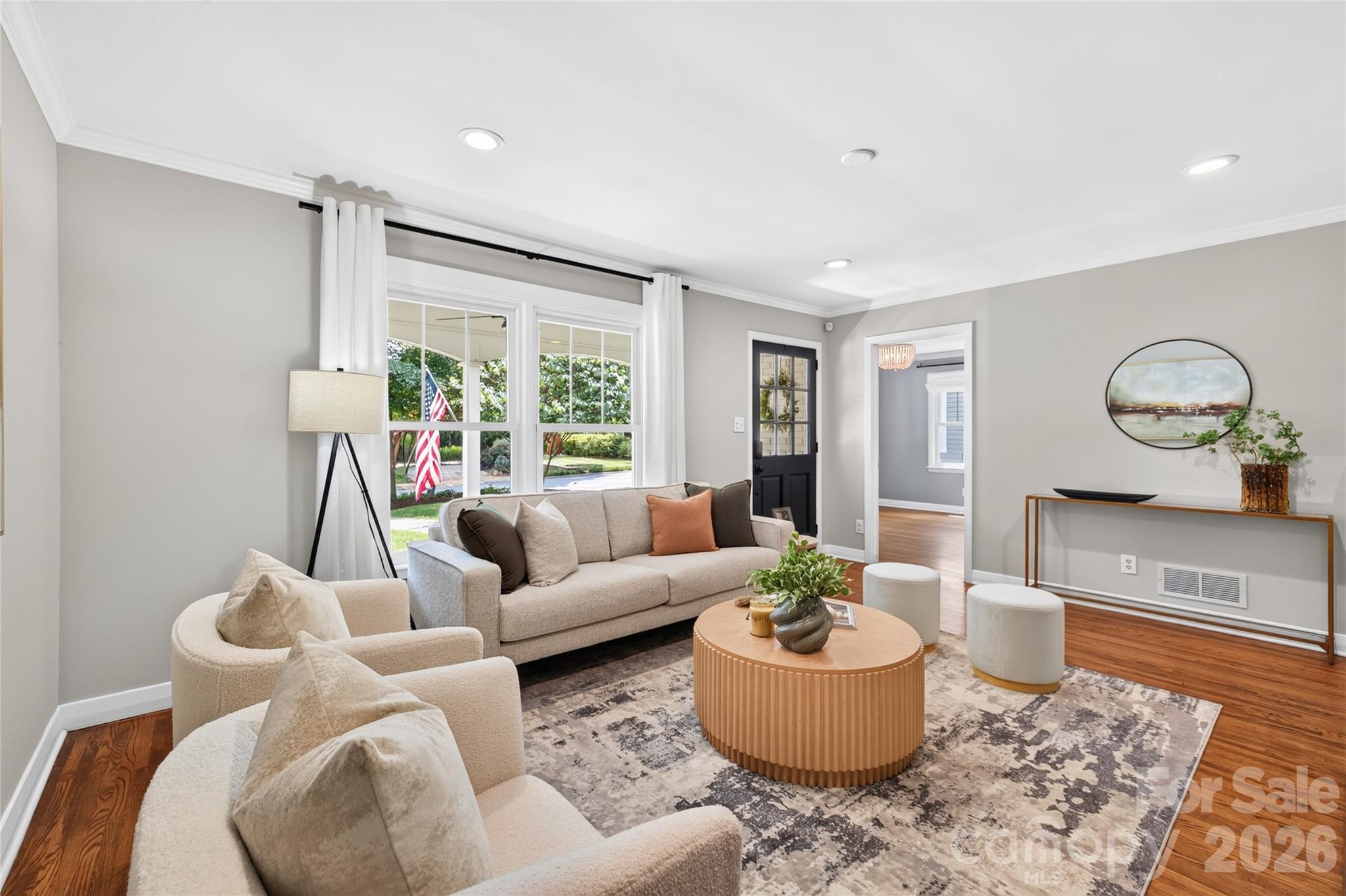 1911 Club Road Charlotte, NC 28205 - Photo 5 of 26 Gallery Image 5