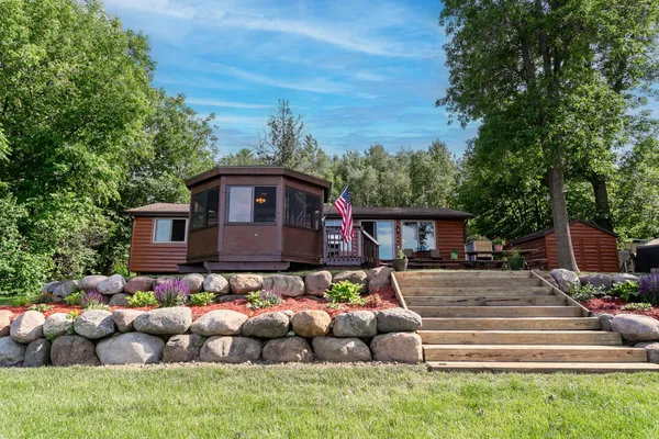 $380,000 | 3849 Fanny Lake Road Northeast, Cambridge, MN 55008