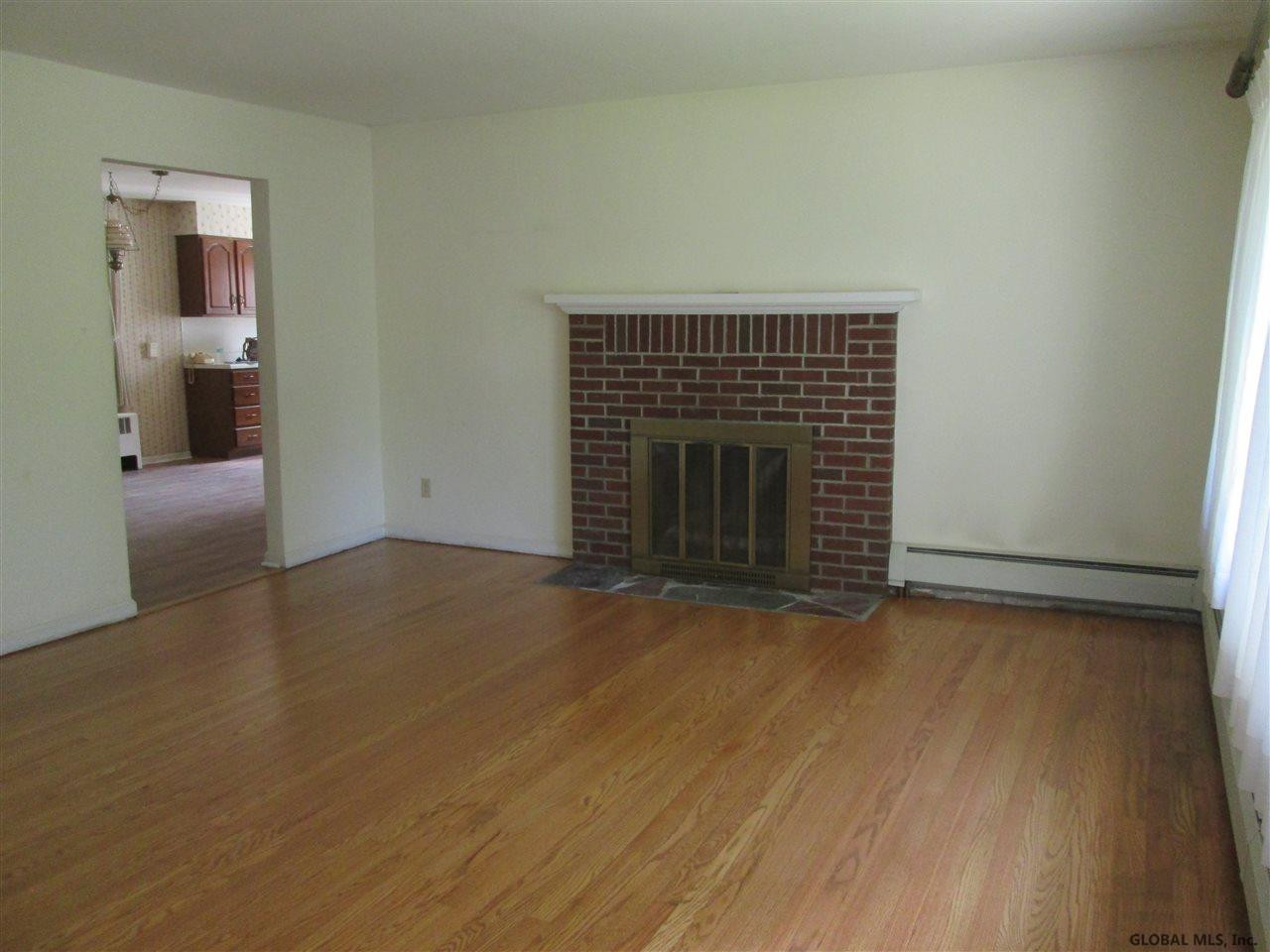 44 Continental Road Rotterdam, NY 12306 - Photo 2 of 14 Photo 2