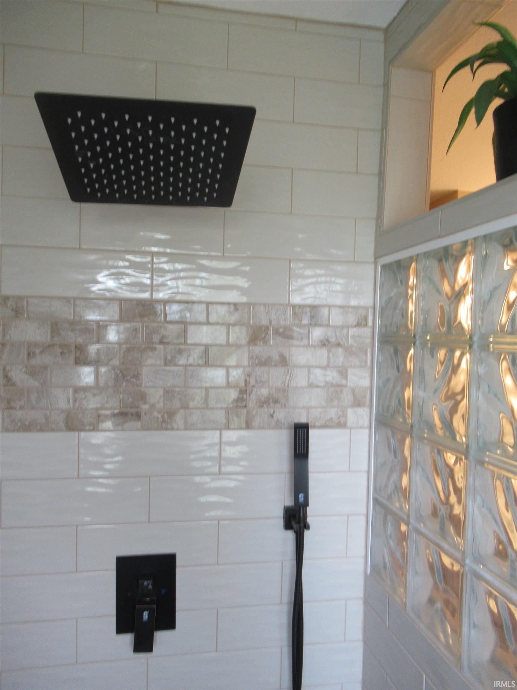 2428 Barcroft Court Fort Wayne, IN 46804 - Photo 22 of 31