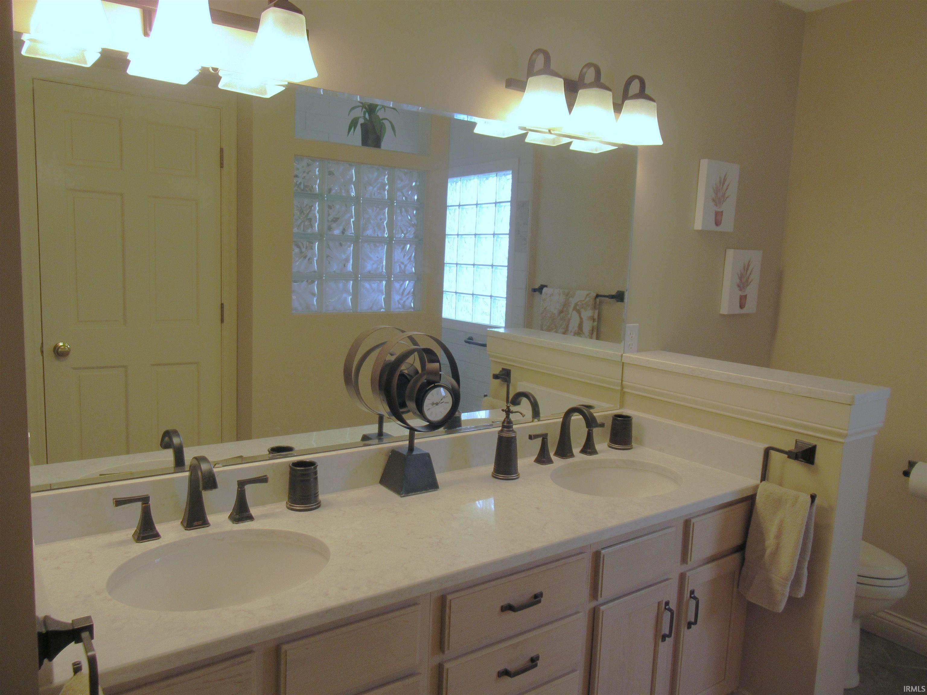 2428 Barcroft Court Fort Wayne, IN 46804 - Photo 23 of 31