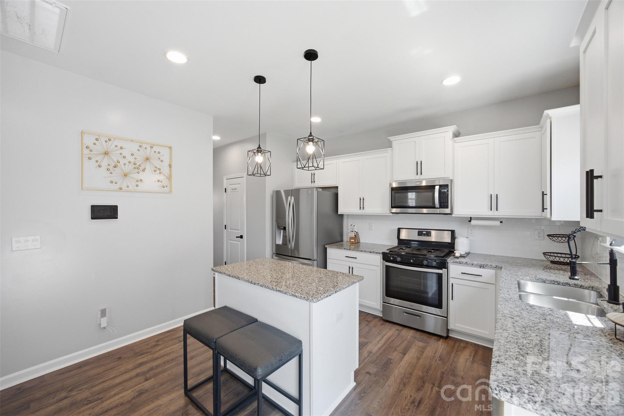 6312 Lantern Ridge Road Charlotte, NC 28215 - Photo 10 of 31 Gallery Image 10