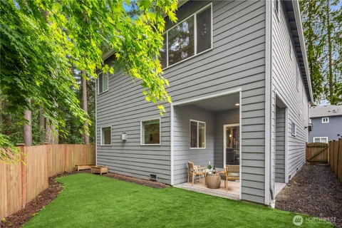 $1,111,000 | 18315 17th Avenue West, Lynnwood, WA 98037